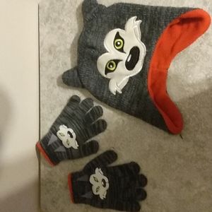 Wolf Hat and Glove Set